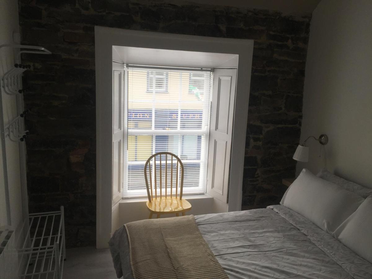 Room 2 Camp Street B&B & Self Catering Oughterard Buitenkant foto