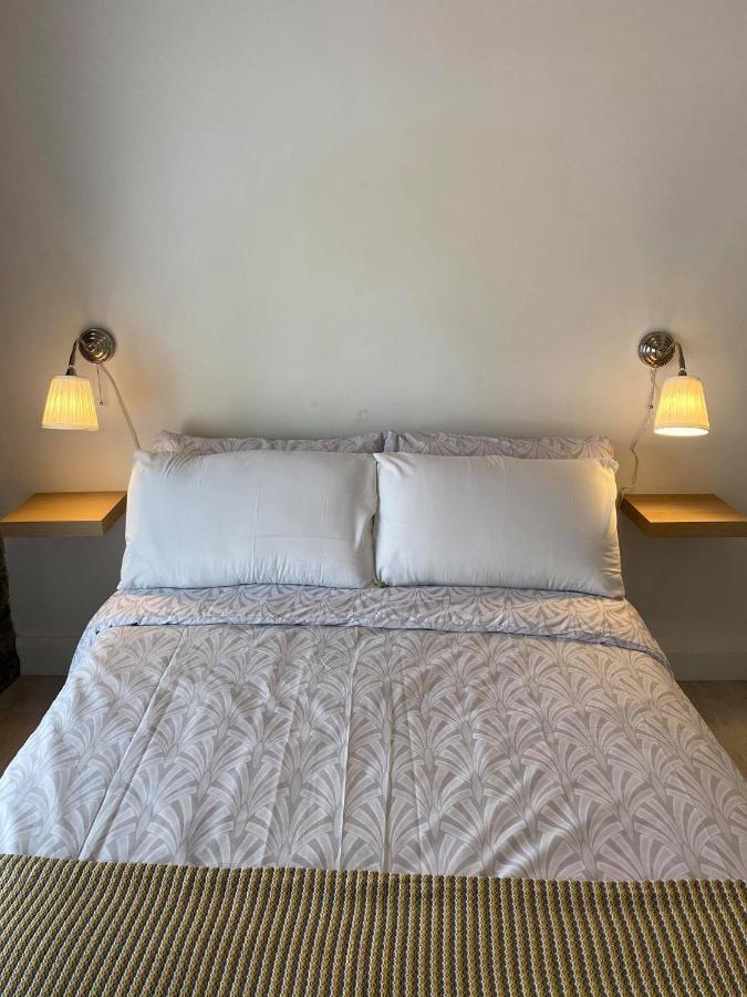 Room 2 Camp Street B&B & Self Catering Oughterard Buitenkant foto