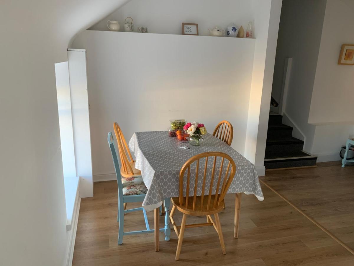 Room 2 Camp Street B&B & Self Catering Oughterard Buitenkant foto